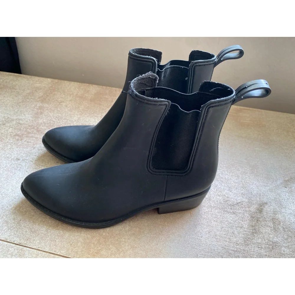 Jeffrey Campbell Havana Chelsea Boots Classic Ankle Black Edgy NYC City Street 9